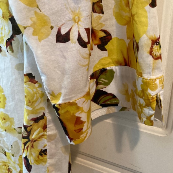 ❤️🔥5/20$ TRADITION💫 Women’s White/Yellow Floral Print Button-Up Collar Shirt - Picture 8 of 11